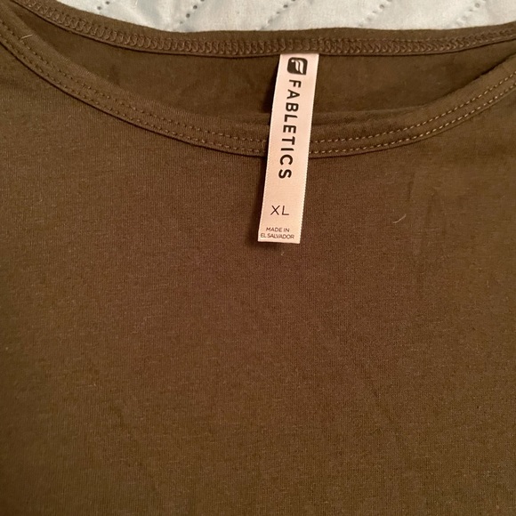 Fabletics long sleeve - Picture 3 of 3